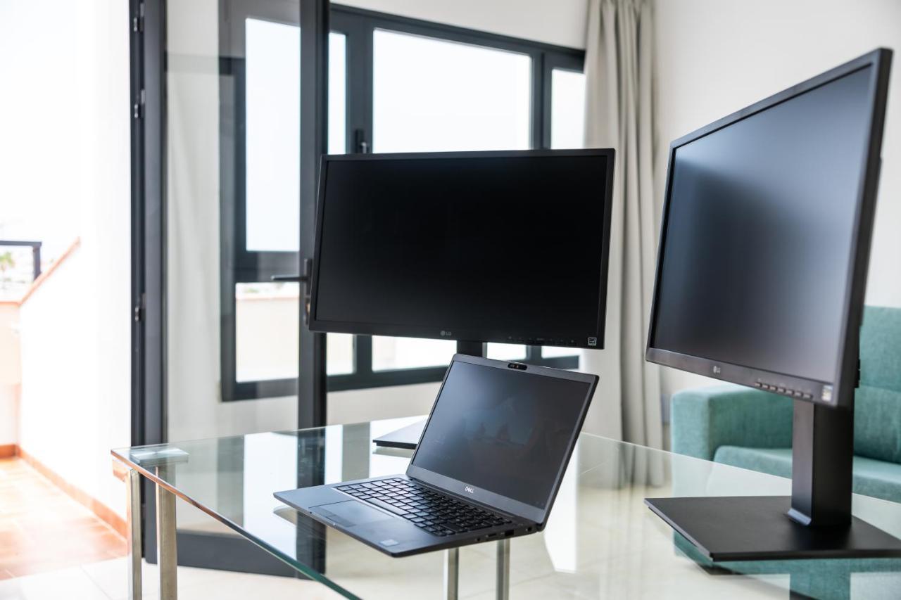 Ocean Vistas 24 Hotel ปูแอร์โตเดลาครูซ ภายนอก รูปภาพ