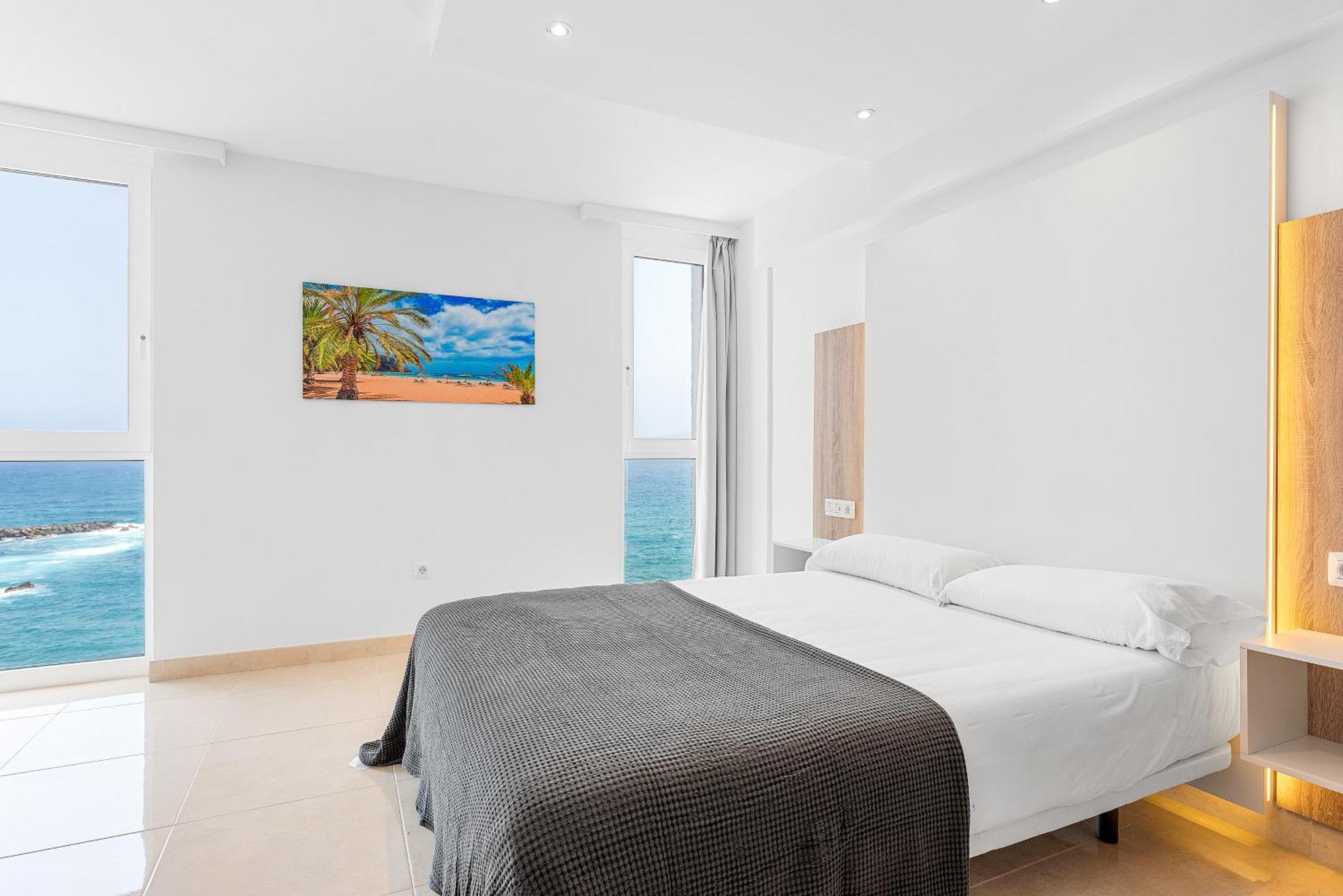 Ocean Vistas 24 Hotel ปูแอร์โตเดลาครูซ ภายนอก รูปภาพ