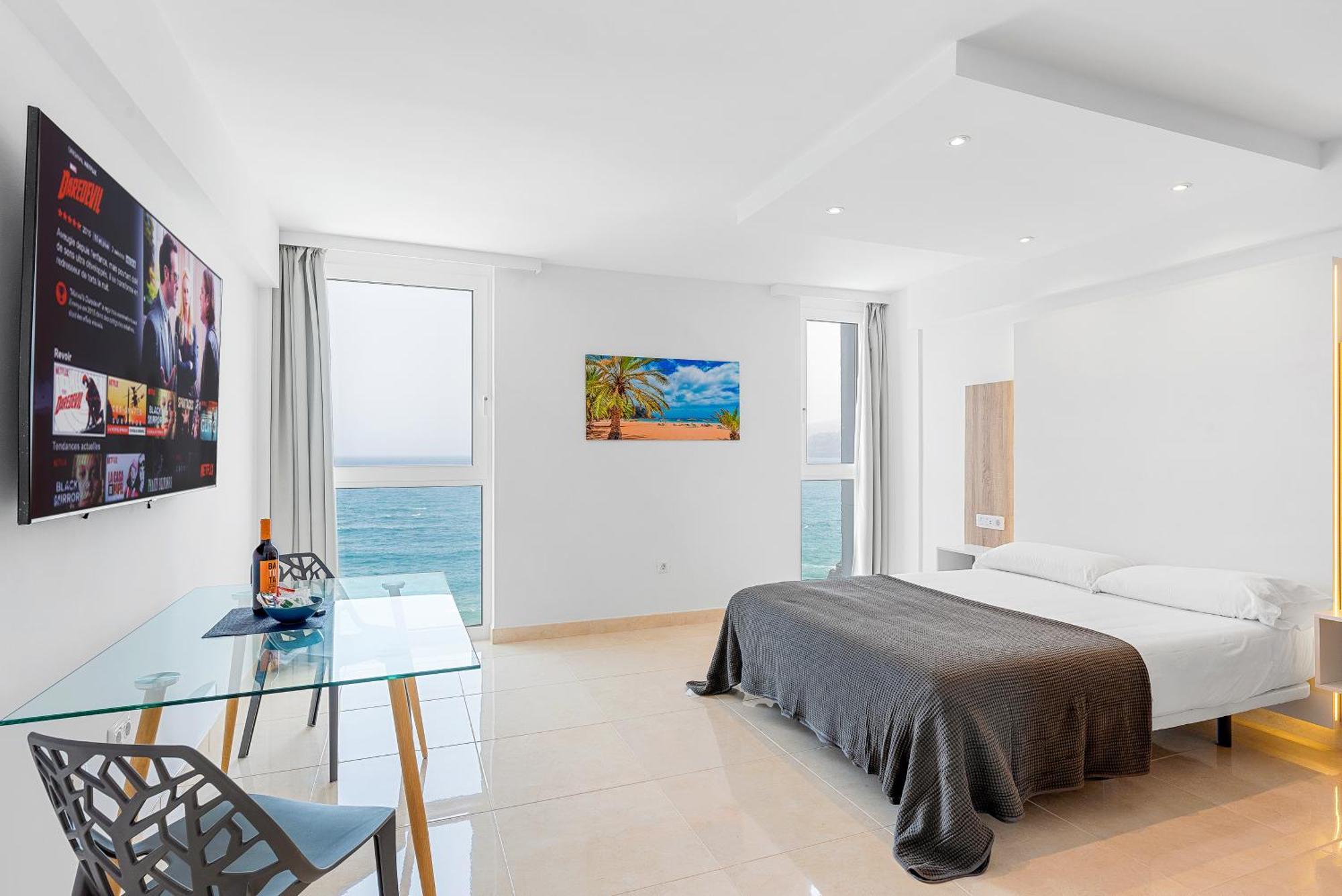 Ocean Vistas 24 Hotel ปูแอร์โตเดลาครูซ ภายนอก รูปภาพ