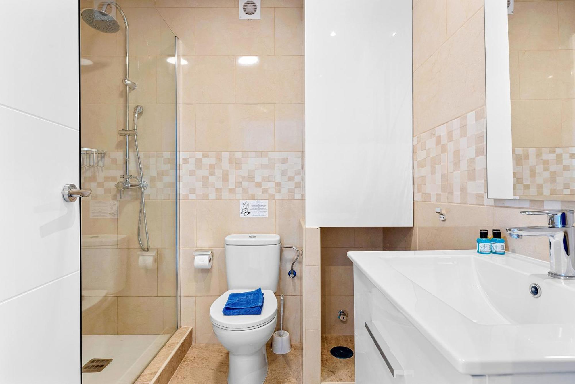 Ocean Vistas 24 Hotel ปูแอร์โตเดลาครูซ ภายนอก รูปภาพ