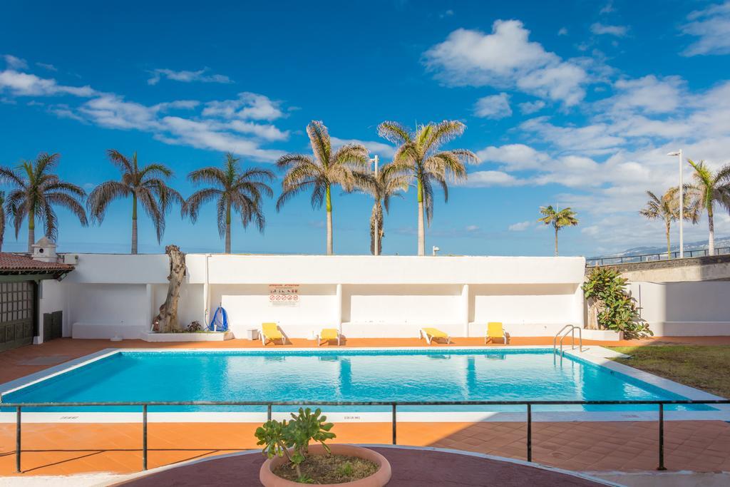 Ocean Vistas 24 Hotel ปูแอร์โตเดลาครูซ ภายนอก รูปภาพ